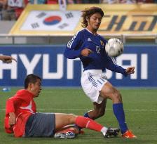 (1)Nagai nets late winner as Japan stun S. Korea 1-0 away